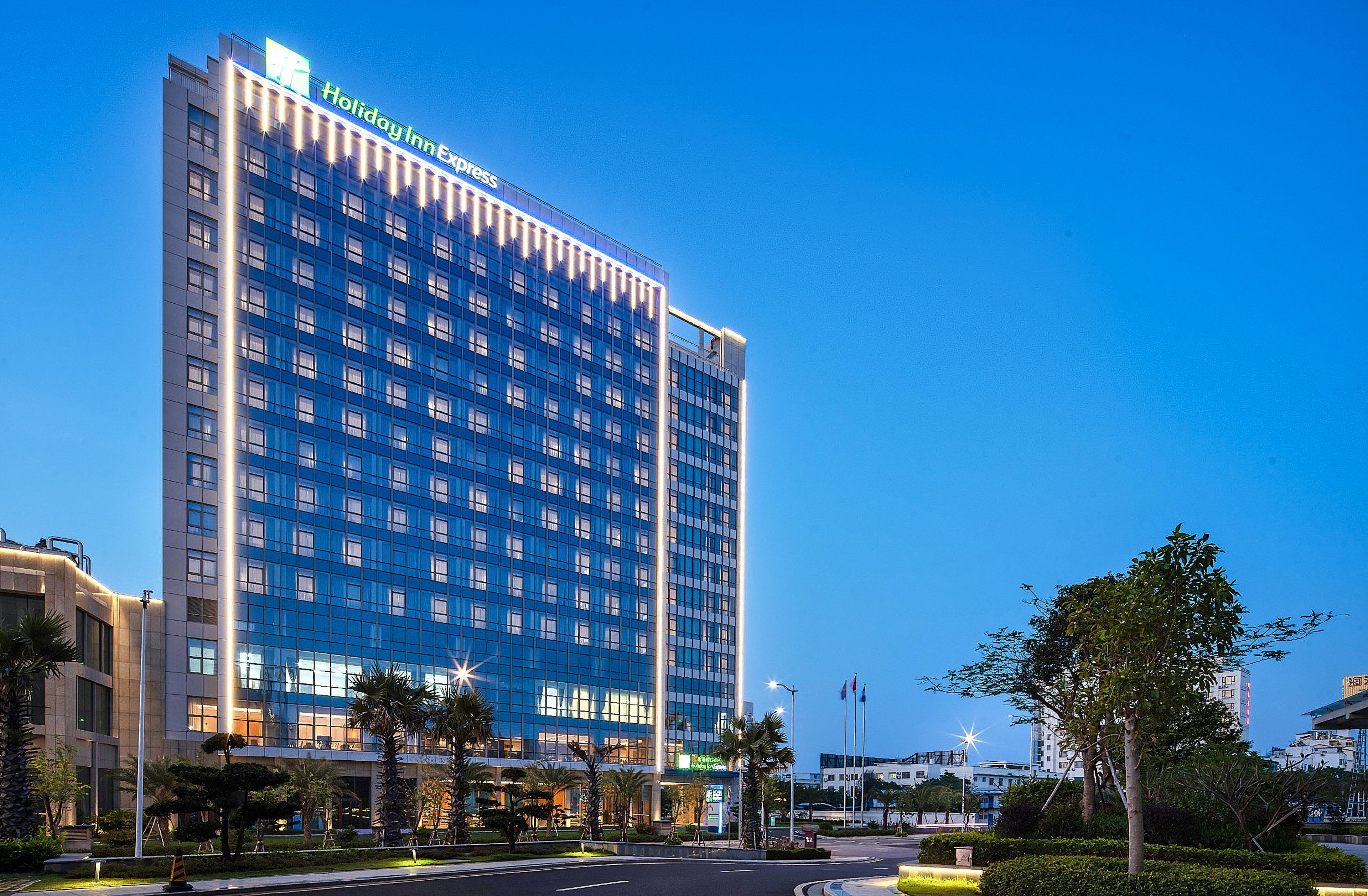 Holiday Inn Express Beihai Silver Beach By Ihg Exterior photo