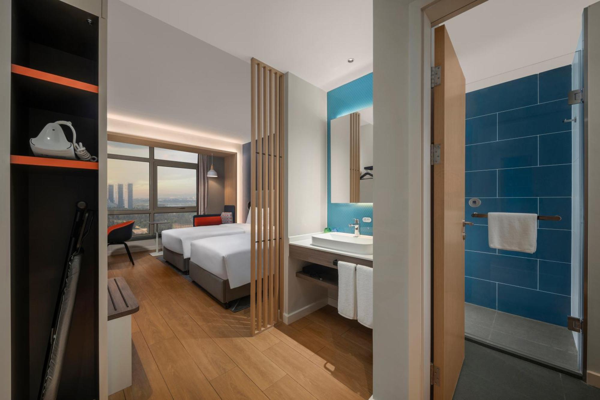 Holiday Inn Express Beihai Silver Beach By Ihg Exterior photo