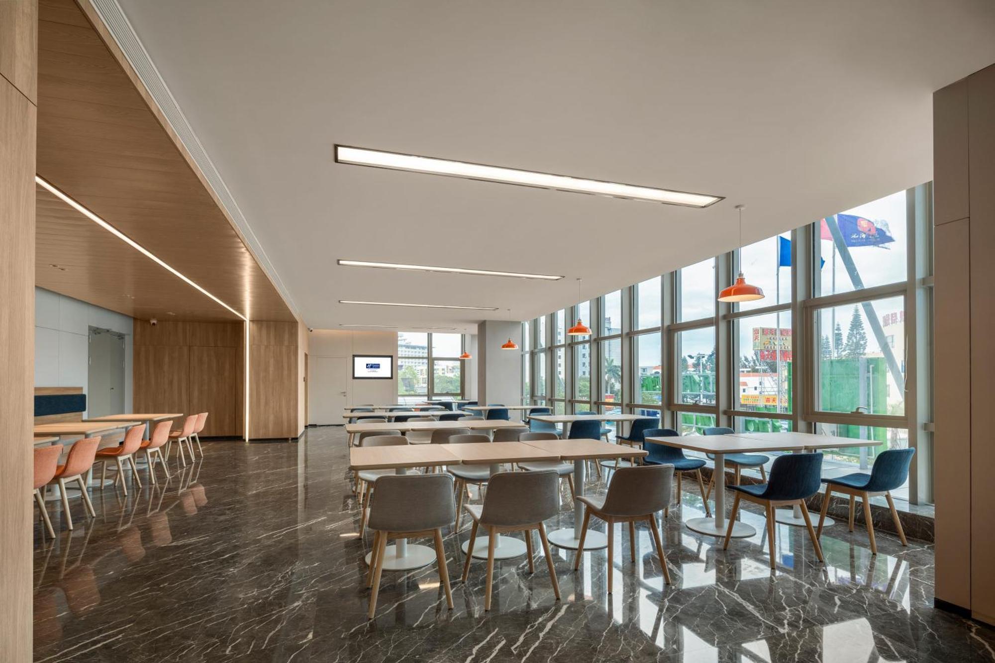 Holiday Inn Express Beihai Silver Beach By Ihg Exterior photo